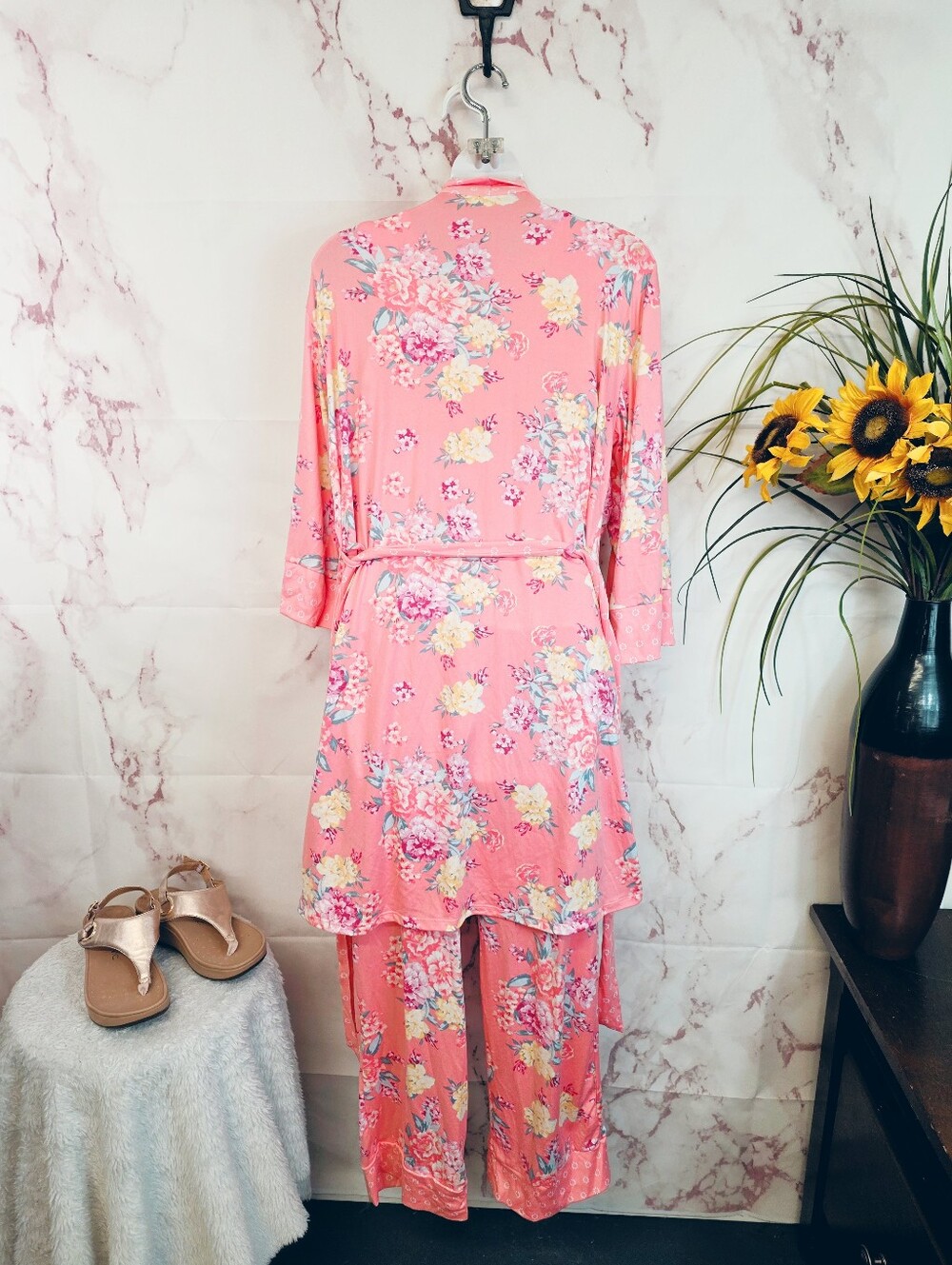 Flora Nikrooz Pink Floral Pajama Set Size Small Soft Stretch Lounge Sleepwear - Picture 6 of 8